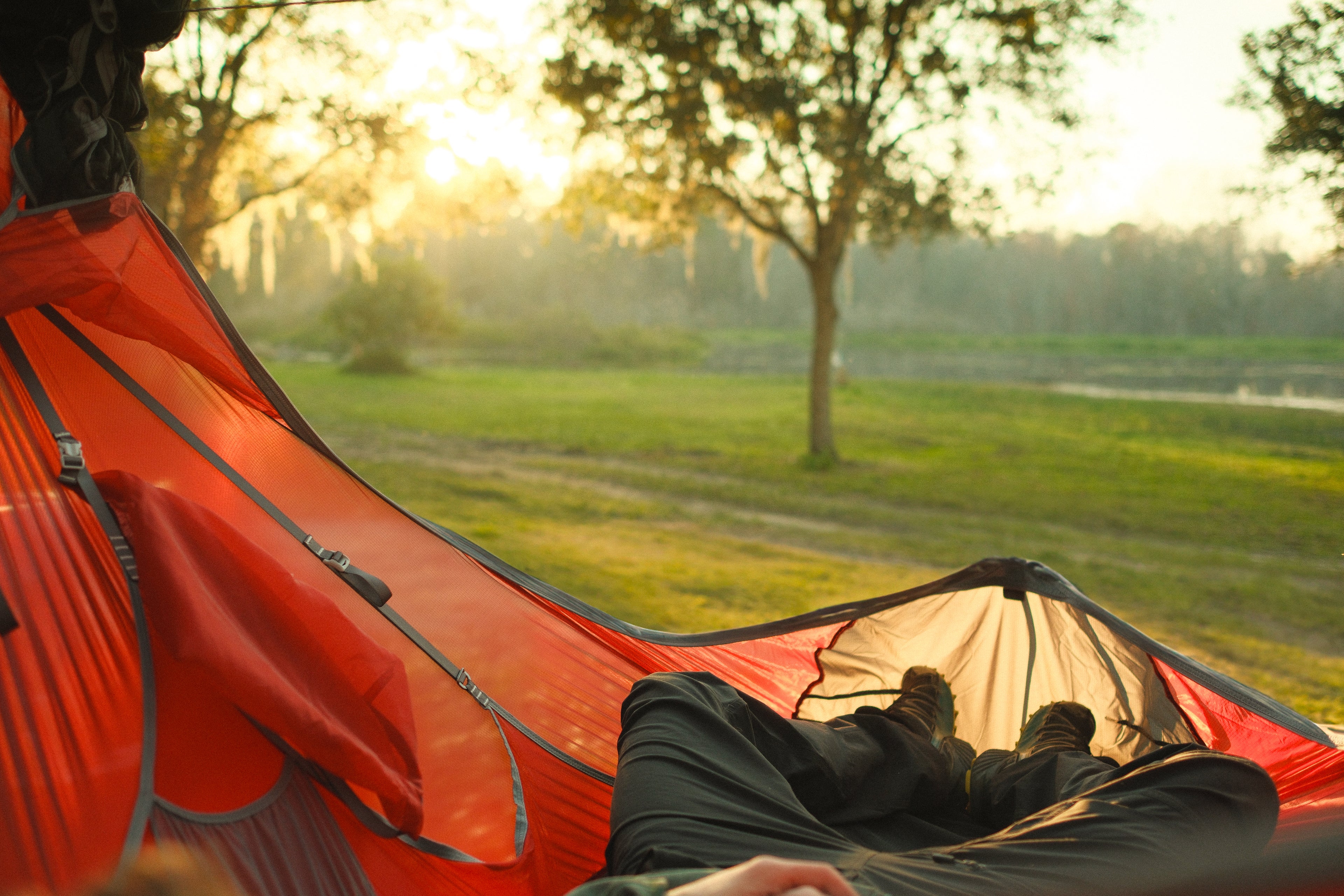 LW / Red